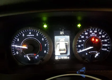 2015 Toyota Sienna Xle z USA, uszkodzony, nr VIN 5TDYK3DC5FS576384